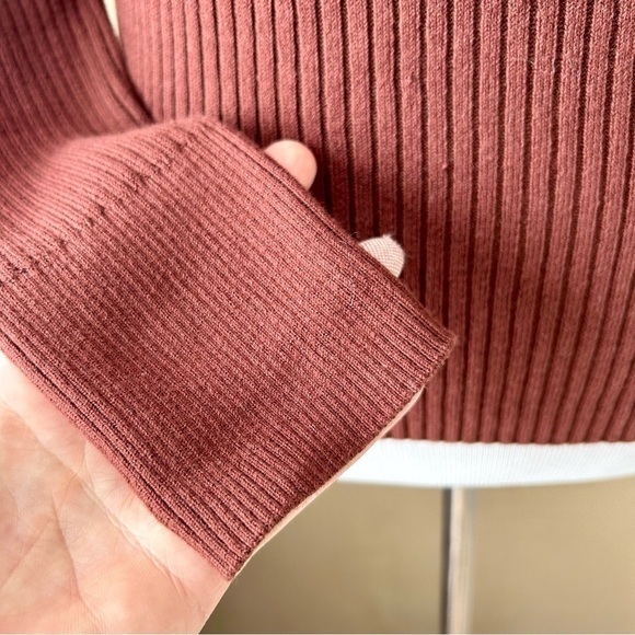 by Anthropologie Brown Ribbed Double Cut Out Knit Sweater Cinnamon Size M - Picture 12 of 15